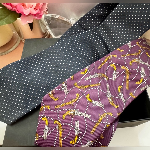 Chanel Men’s Tie - Picture 4 of 4